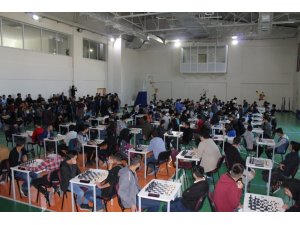AK Parti’den satranç turnuvası
