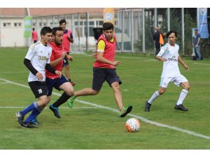 Cumhuriyet Kupası Futbol Turnuvası Start Aldı