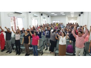 Erdemli’de öğrenci ve velilere "sağlıklı yaşam" semineri
