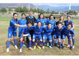 Muğla’nın tek kadın futbol kulübü liglerden çekildi