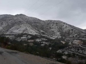 Elazığ’ın yüksek kesimlerine kar  yağdı