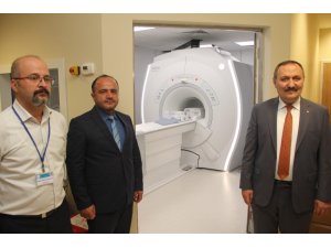 Hastaneye yeni alınan MR cihazı tanıtıldı