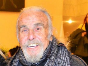 Tiyatro sanatçısı Özdemir Nutku, yaşamını yitirdi