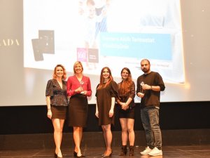 Siemens Türkiye’ye Altın Örümcek’ten dijital iletişim ödülü