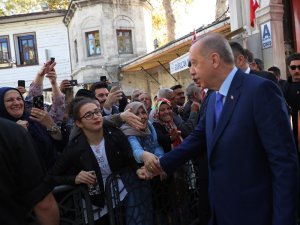 Cumhurbaşkanı Erdoğan, cuma namazını  Eyüpsultan Camii’nde kıldı