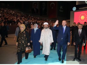 Cumhurbaşkanı Erdoğan: “İslam kardeşliğinin sınırı yoktur, hiç kimse bizim aramıza ayrılık tohumu ekemez”