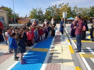 Minikler Trafik Eğitim Parkını gezdi