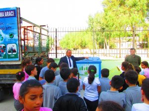 Çiğli Belediyesinden okullarda ’Çevre ve Atık Yönetimi’ eğitimi