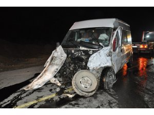 Yüksekova’da zincirleme kaza: 7 yaralı