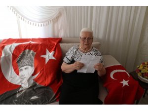 "Türkiye" teyzeden "Kıbrıs"a şiir