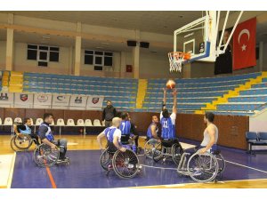 Tekerlekli Sandalye Basketbol takımı Şanlıurfa maçına hazırlanıyor