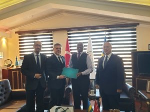 Mersin GİAD üyeleri Ruanda Büyükelçisini ziyaret etti