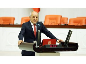Ali Fazıl Kasap: Kütahya’da Kültür ve Turizm İl Müdürlüğü hafta sonu neden kapalı?"