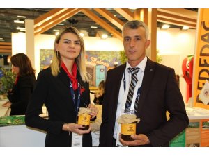 Yeni Kurudere Balı, İzmir Turizm Fuarında tanıtılıyor