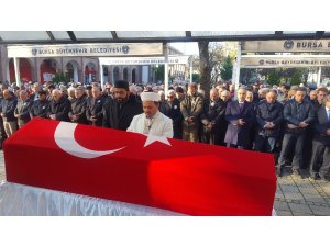 Bursa Büyükşehir Belediyesi’nin ilk başkanı toprağa verildi