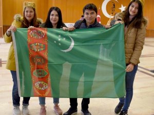 OMÜ’nün Özbek öğrencileri ülkelerini tanıttı