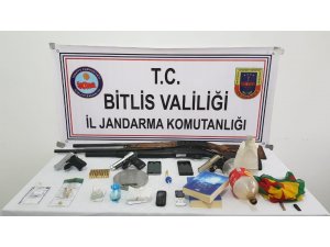 Bitlis’te Narko-Kıran 13 Operasyonu: 40 gözaltı