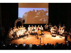 Madenci Korosu Ankara’da konser verdi