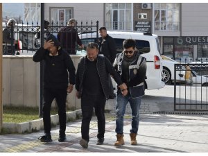 Burdur’da masaj salonuna fuhuş operasyonu: 2 tutuklama