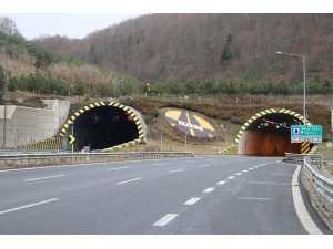 Bolu Dağı Tüneli çalışmaların ardından trafiğe açıldı