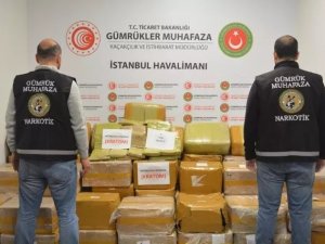 İstanbul Havalimanı'nda 1 ton 745 kilogram uyuşturucu ele geçirildi