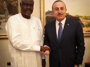 Bakan Çavuşoğlu, Katar Dışişleri Bakanı El Thani ile görüştü