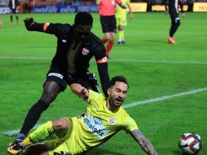 TFF 1. Lig: Adanaspor: 0 - Menemenspor: 2 (İlk yarı sonucu)