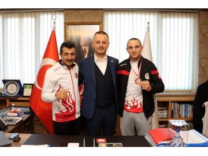 Balkan üçüncüsü; Belediye Başkanı Selim Alan’ı ziyaret etti