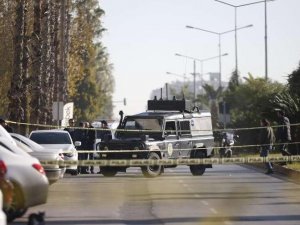 Antalya’da soygun girişimi: İki kişiyi rehin aldı