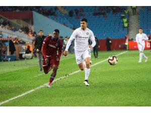 Ziraat Türkiye Kupası: Trabzonspor: 0 - Altay: 0 (İlk yarı)