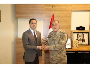 Jandarma Bölge Komutanı Hacıoğlu’ndan Kaymakam Sinanoğlu’na ziyaret
