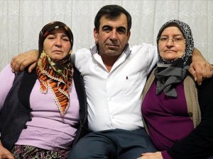 Amasya'da evlatlık verilen kişi 52 yıl sonra öz kardeşlerine kavuştu