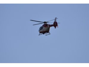 Rize’den havalanan ambulans helikopter Gümüşhane’ye hasta nakletti