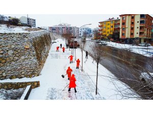 Malatya’da karla yoğun mücadele
