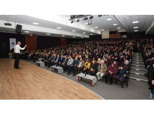 Canik’te “Hikayelerle Anadolu İrfan” Konferansı düzenlendi