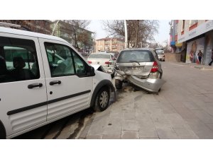 Başkent’te dolmuş kazası: 7 yaralı