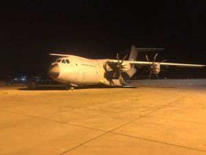 Yaralıları Türkiye’ye getirmek için Mogadişu’ya gidecek olan uçak Ankara’da