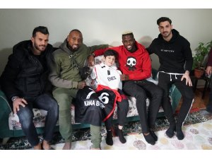 Gaziantep FK futbolcuları Enes’in hayalini gerçekleştirdi