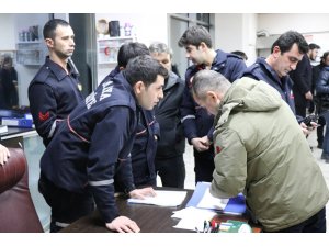 Sakarya Büyükşehir Belediyesi Elazığ’a seyyar AKOM tırını gönderdi