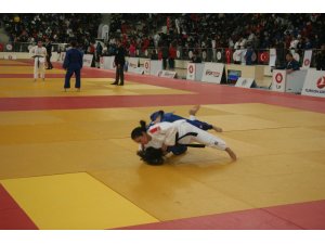 Judo Türkiye İşitme Engelliler Şampiyonası, Kilis’te başladı