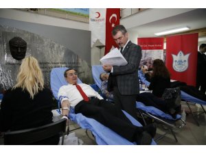 Başkan Batur, kan bağışı kampanyası başlattı