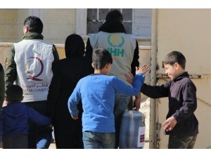 Türk hayırseverlerden Suriye’ye mazot desteği