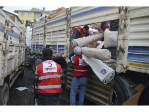 Ağrı’da toplanan yardımlar deprem bölgesine gönderildi