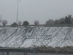 Gaziantep’te kar yağışı başladı
