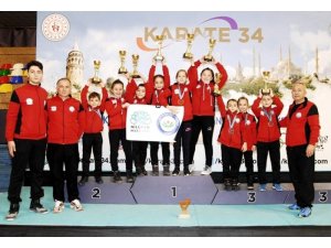 Nilüferli karatecilerden 8 kupa 5 madalya