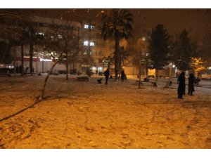 Kızıltepe’de eğitime kar tatili