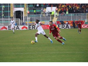 Süper Lig: Denizlispor: 0 - Kayserispor: 1 (Maç Sonucu)