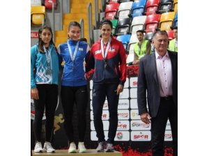 Mizgin Ay, Balkan Şampiyonası’nda gümüş madalya aldı