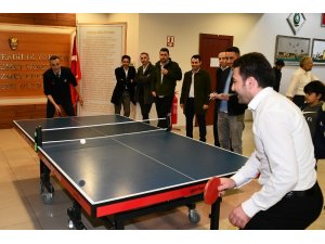 Çayırova Belediyesi masa tenisi turnuvası başladı