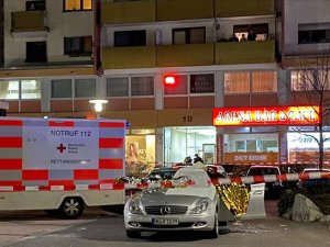 Almanya'da iki nargile kafeye saldırı: 11 kişi hayatını kaybetti
